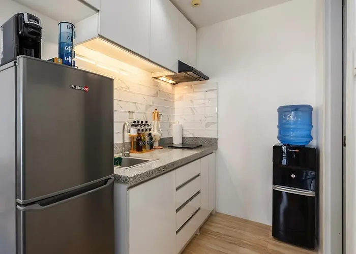 Apartament Rooftop Pool Fast Wifi *